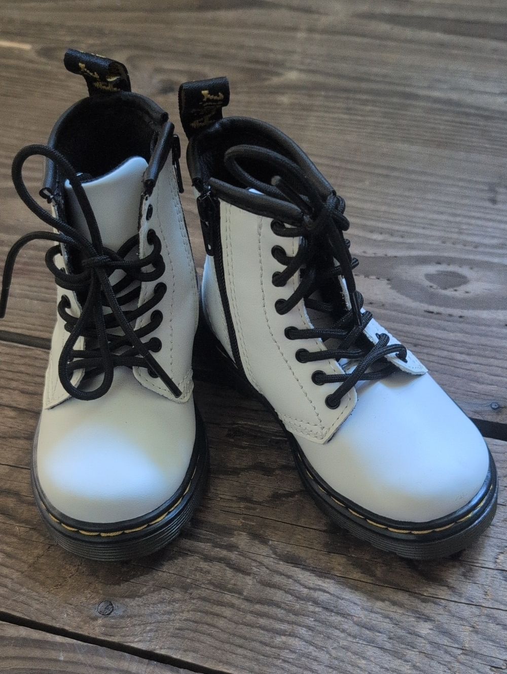 Dr. Martens Kids White and Black Lace-Up Side-Zip Combat Boots 1460 T 7